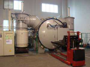 High temperature vacuum brazing furnace