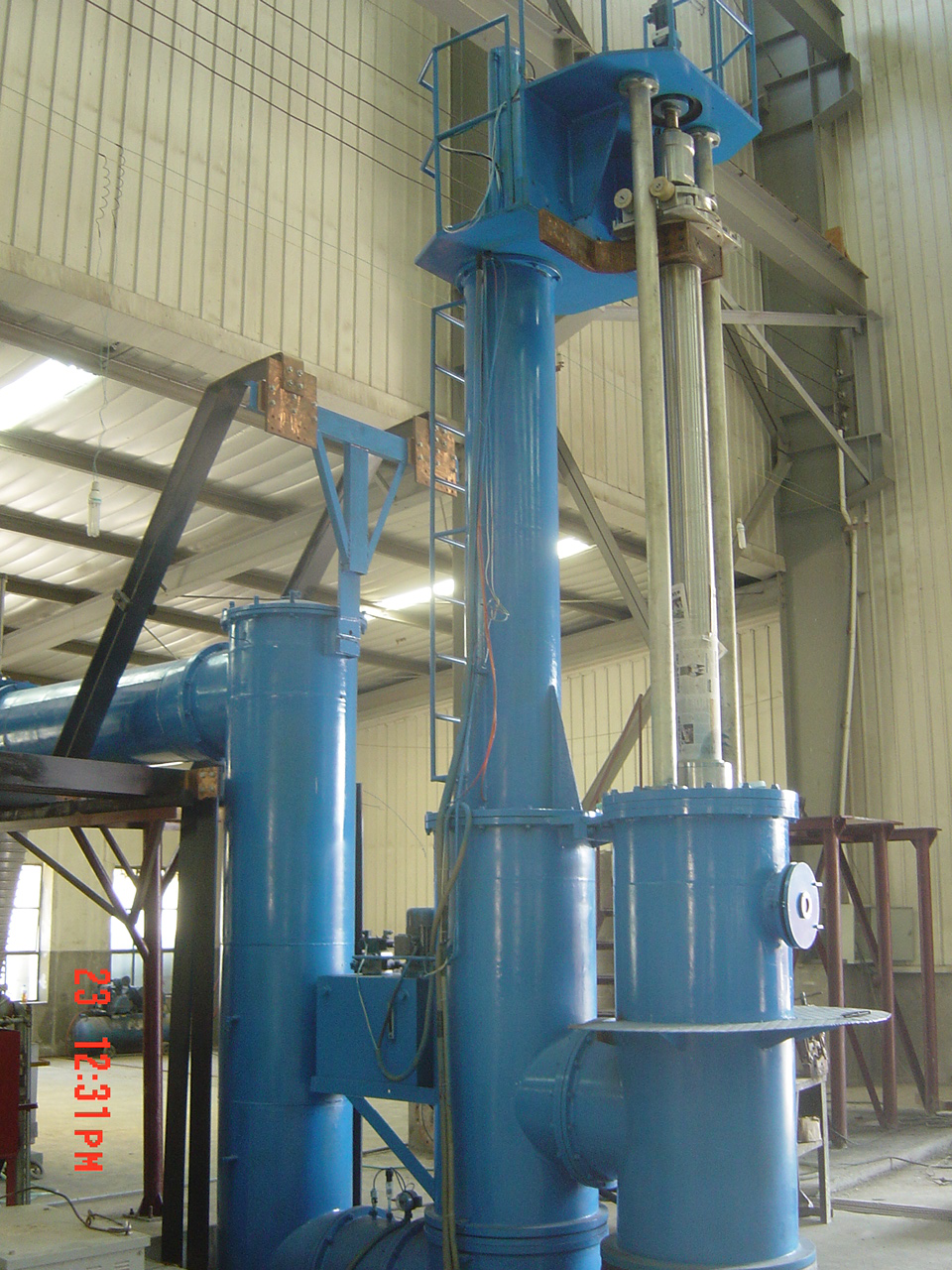 Vacuum arc double electrode remelting furnace SIMUWU