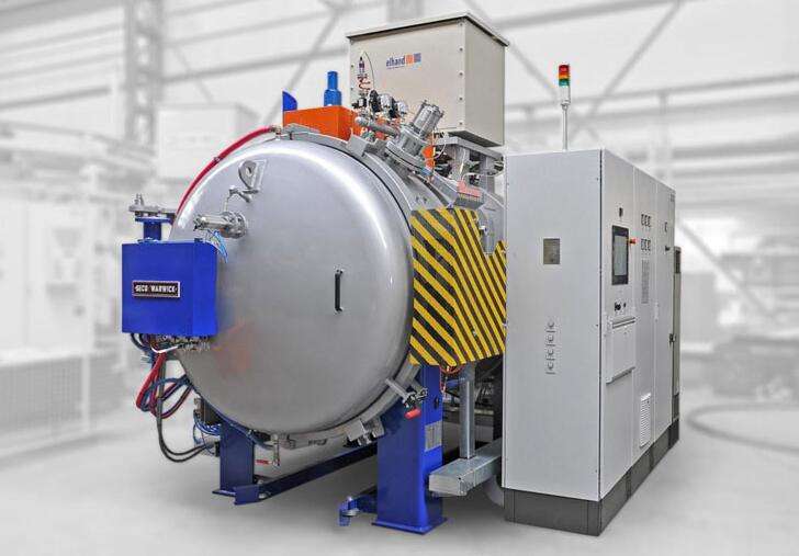 Single chamber vacuum quenching furnace