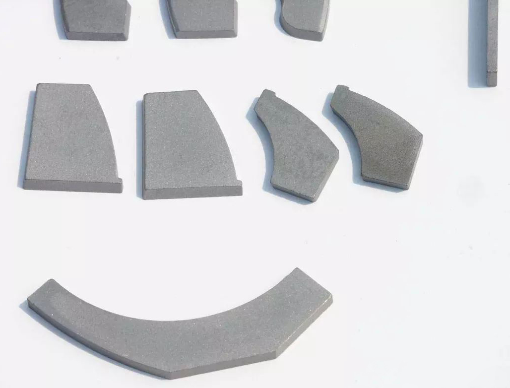 Brazing requirements for carbide woodworking tools SIMUWU Vacuum Furnace